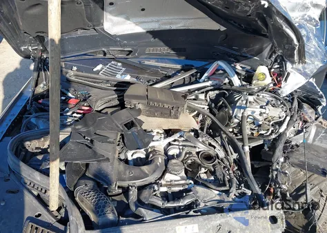 2019 Mercedes-Benz S 560 4Matic z USA, uszkodzony, nr VIN WDDUG8GB7KA487316